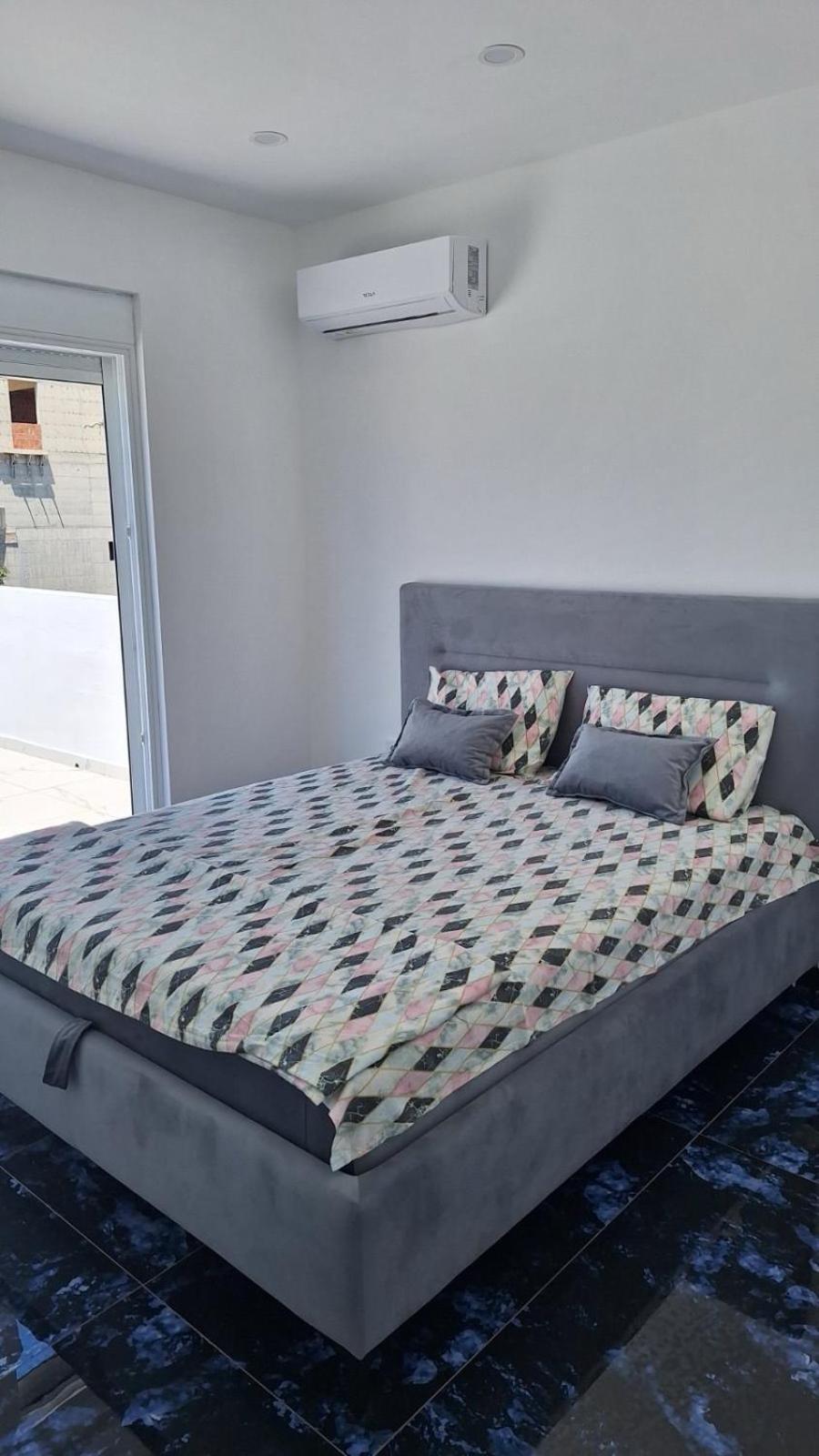 אולסינץ' Montebello Inn Apartments מראה חיצוני תמונה