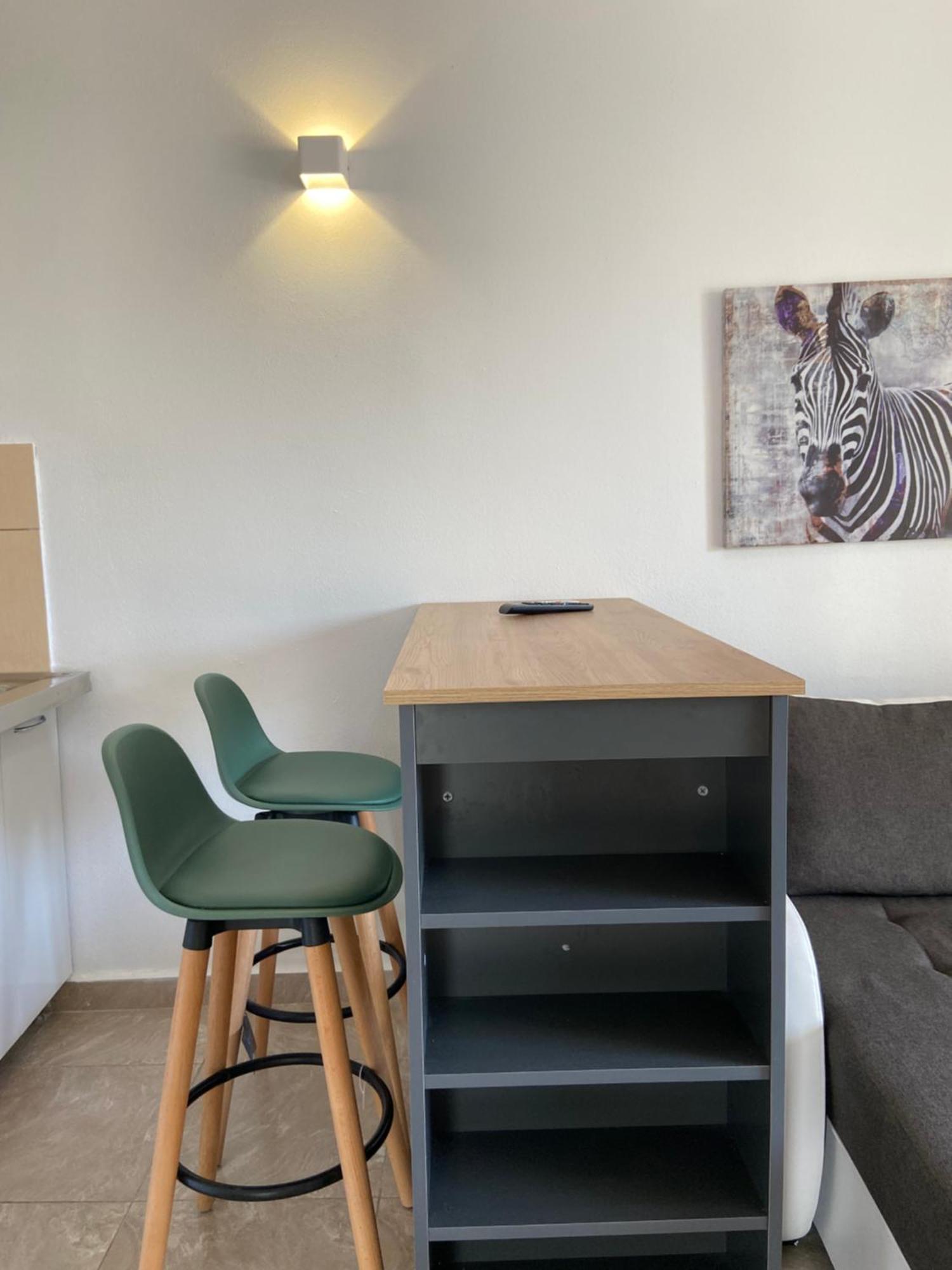 אולסינץ' Montebello Inn Apartments מראה חיצוני תמונה