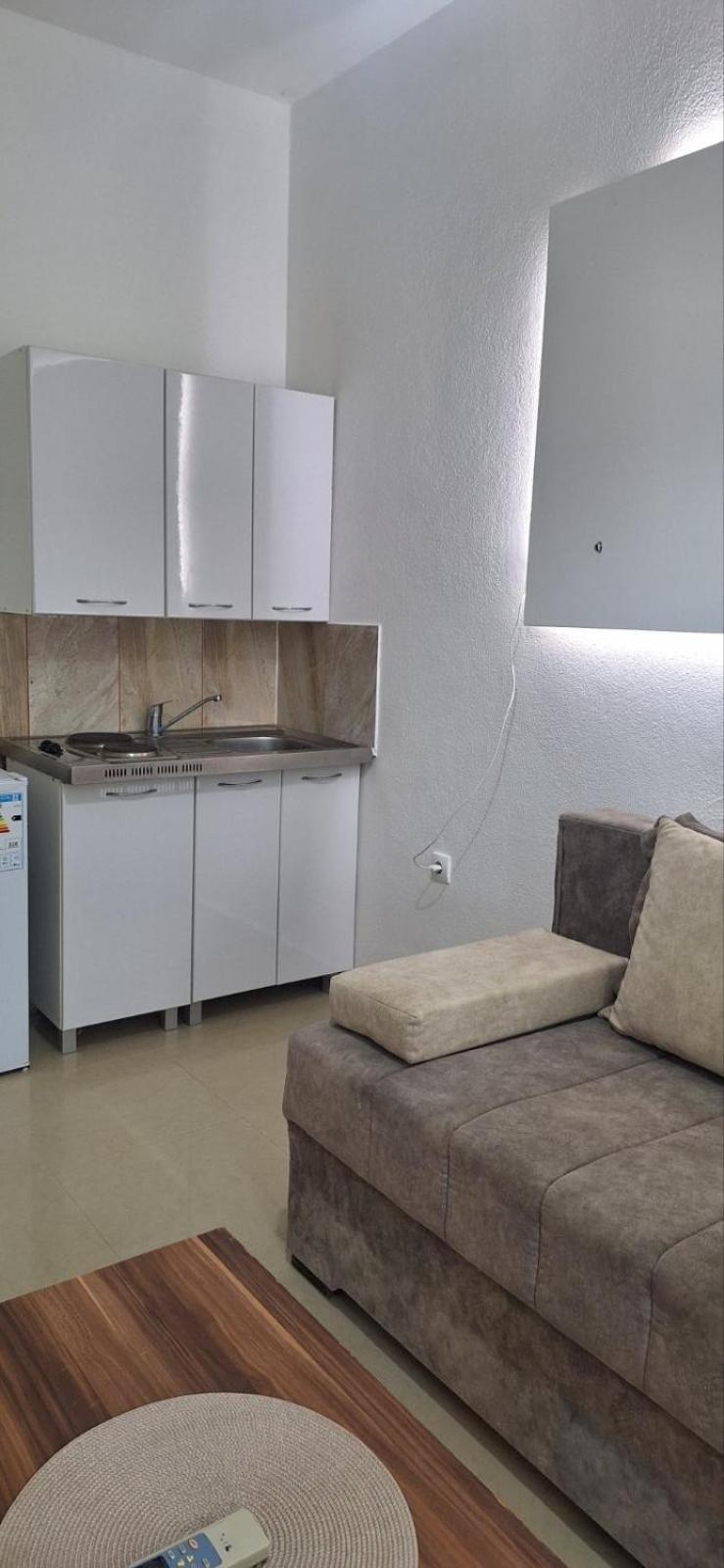 אולסינץ' Montebello Inn Apartments מראה חיצוני תמונה