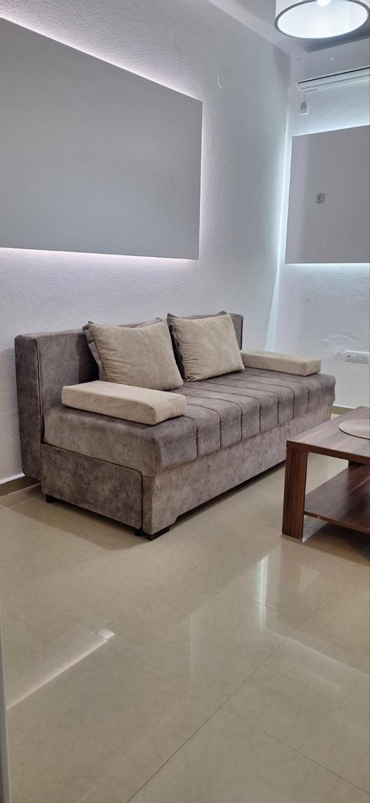 אולסינץ' Montebello Inn Apartments מראה חיצוני תמונה